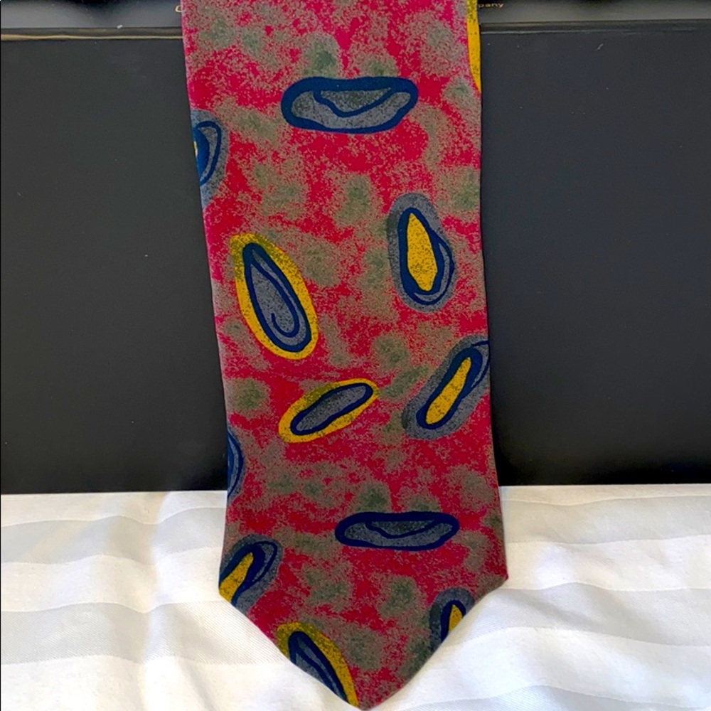 Beautiful Handmade Silk Tie by “Fratelli”